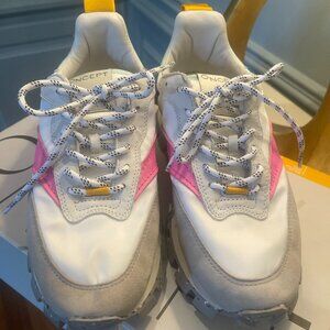 ONCEPT Pink Shockwave Odean Osaka with silver Size 7